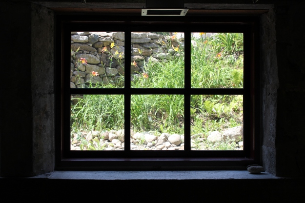 alton mills window